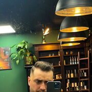  ,   Albert, 33 ,   ,   