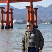 ,  VICTOR, 51