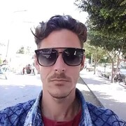  ,   Charly, 40 ,   ,   
