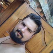  ,  Valentin, 33
