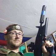  ,   Anton, 39 ,  