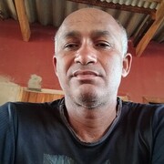  -,  Luiz, 48