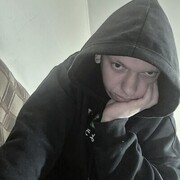  ,  Dima, 28
