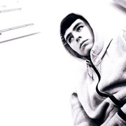  ,   Yuro, 28 ,   ,   , c 