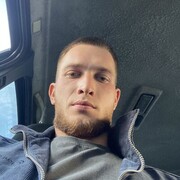   ,  Maksim, 31