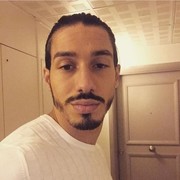  ,  Dayln, 32