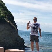  ,   Viktor, 47 ,   ,   