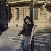  , 
