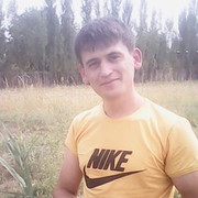  -,   Assli, 33 ,   