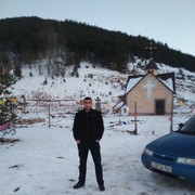  ,  Arsen, 33