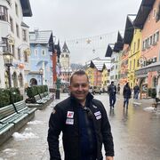  ,   Kiko, 43 ,   ,   