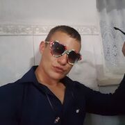 ,   Tony, 31 ,   ,   , c 