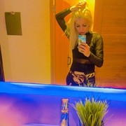 ,   Dominatrix, 38 ,     , c 