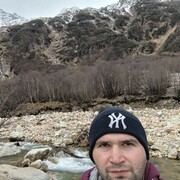  ,  Vitalik, 34