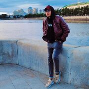  ,   D j o n i, 25 ,   ,   , c , 