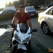  ,   Xayal, 42 ,  