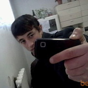  ,   Komron, 32 ,   