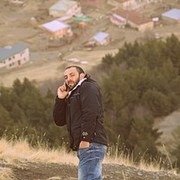  ,   Levan, 37 ,   