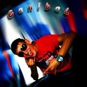  ,  Slavik, 33