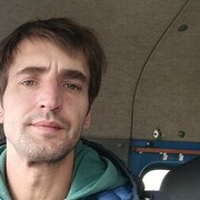  ,  Oleg, 40