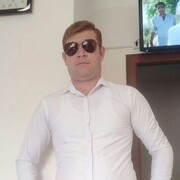  ,  Ali, 39