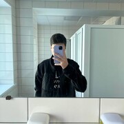   ,  Durik, 19