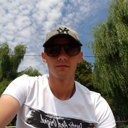  ,  Stanislav, 27