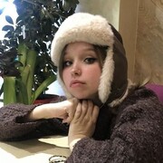  ,  Angelina, 25