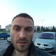  ,  Dima, 38