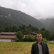  ,   Valentyn, 35 ,   ,   , c 