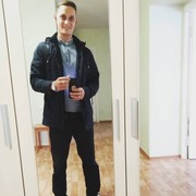  ,  Alex, 35