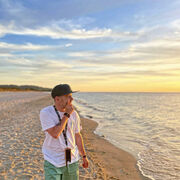  ,   Ihar, 26 ,   ,   
