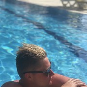  ,   Mark, 28 ,   ,   , c 