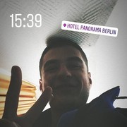  ,   Denis, 25 ,   ,   , c 