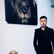  ,  Onur, 24
