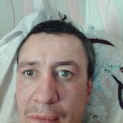  Jouy-en-Josas,  , 34