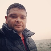  ,  Evgen, 44
