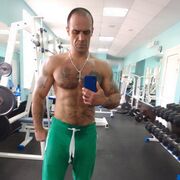  ,  Denis, 34