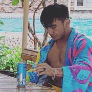  ,  Shoxjaxon, 23