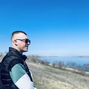  ,   Artem, 37 ,   ,   , c , 
