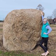  ,   Elena, 46 ,   