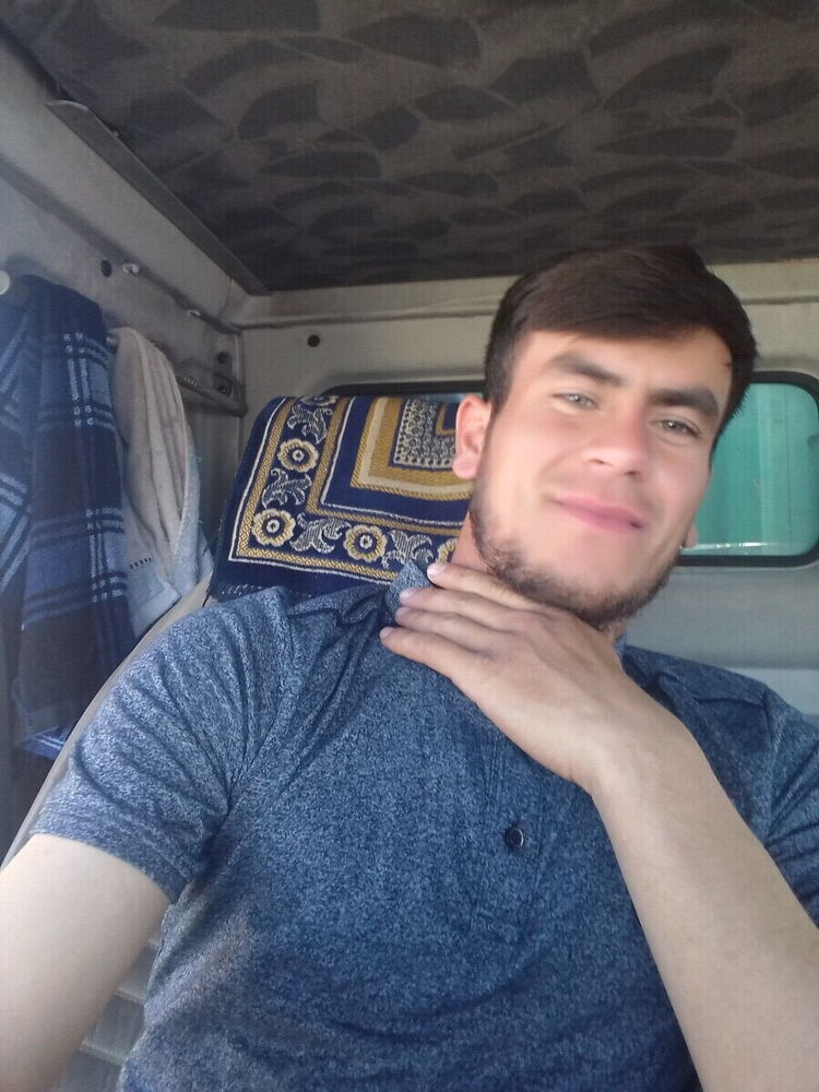  21442425  Muhammad, 24 ,    