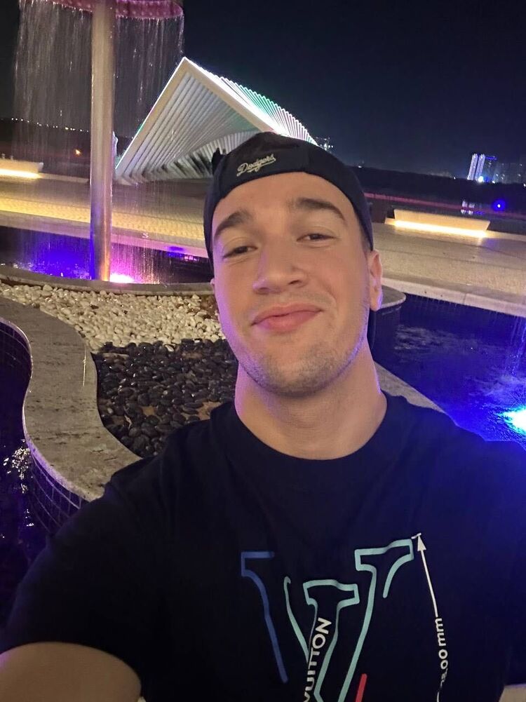  40931645  Henry, 36 ,    Cold Spring