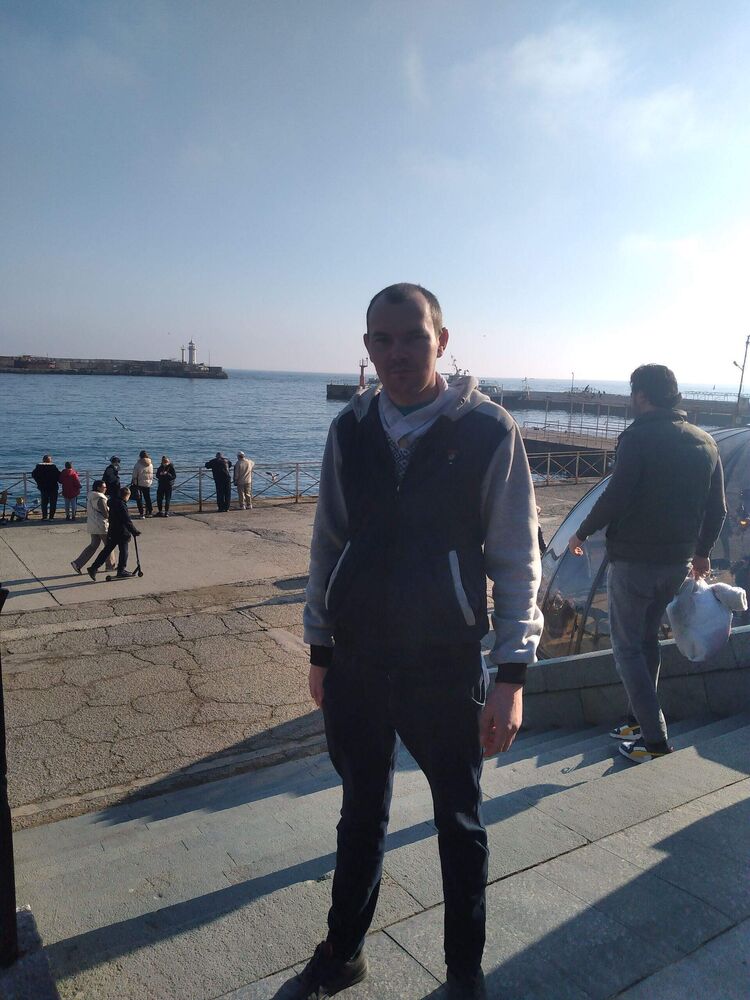  ,   Aleksandr, 29 ,   ,   