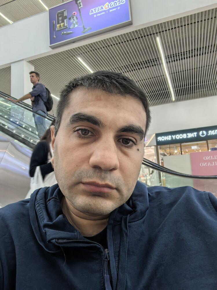  49224705  Samvel, 36 ,    