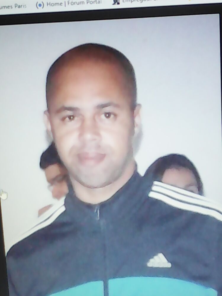  53916805  Michael, 47 ,    --