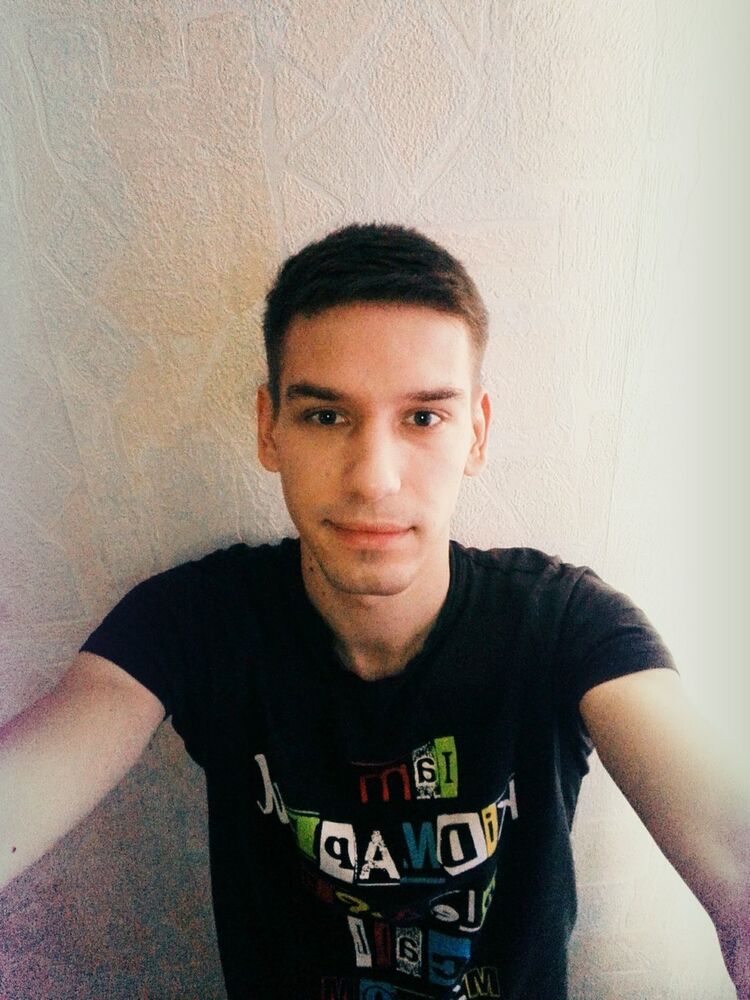  ,   Alyosha, 33 ,   ,   , c 