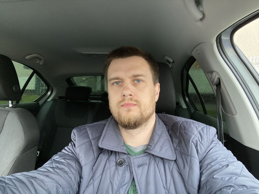  ,   Alex, 37 ,   ,   