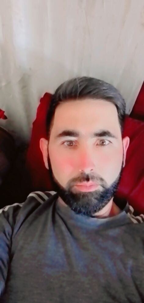  31811645  Nurik, 37 ,    