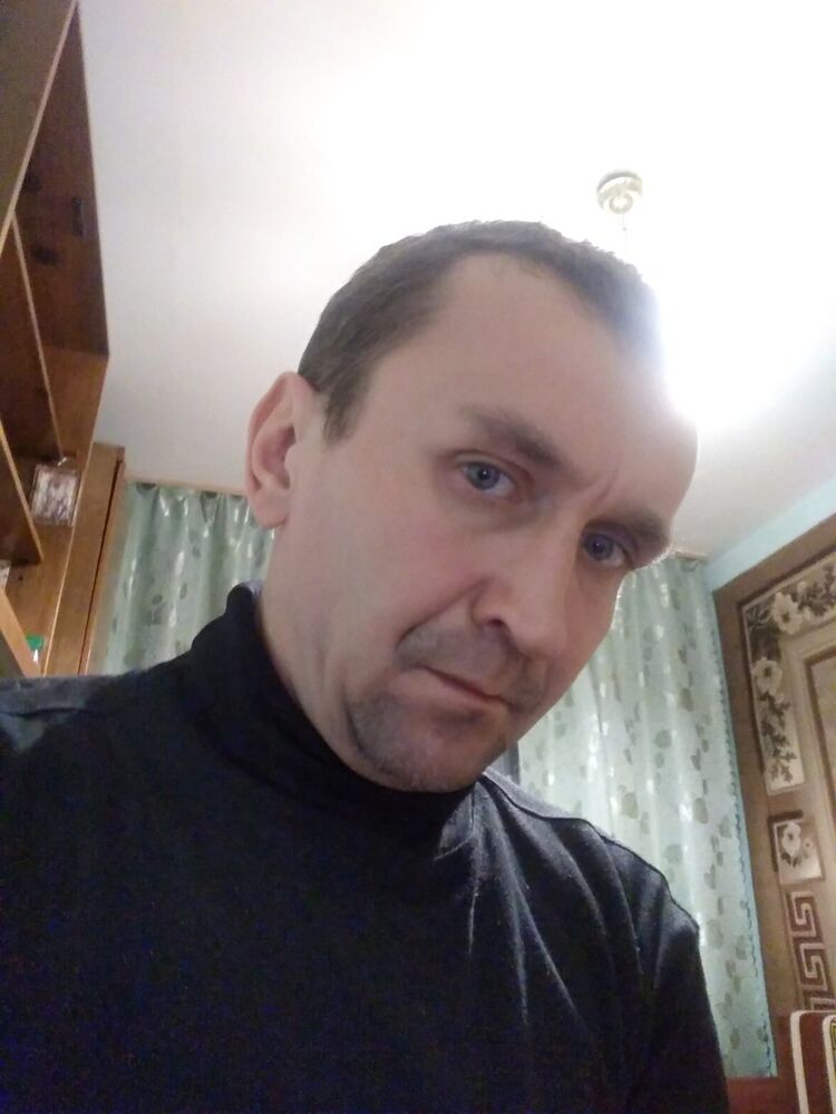  15692315  SERGEY, 46 ,    